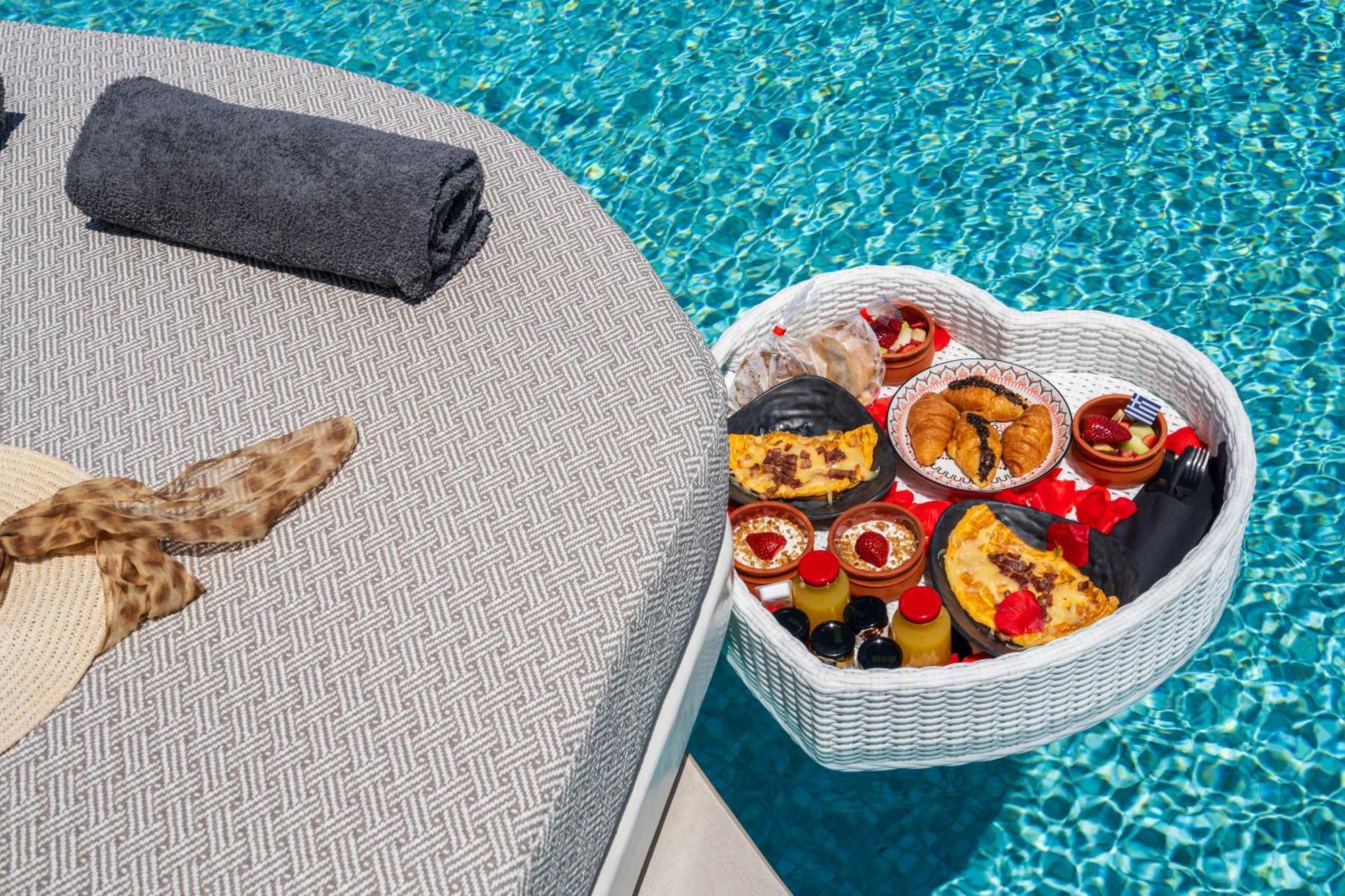 Cuore Santo Suites Fira (Santorini) Exterior foto